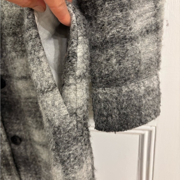 Wilfred Black and Gray Plaid Shirt Jacket - Picture 5 of 6